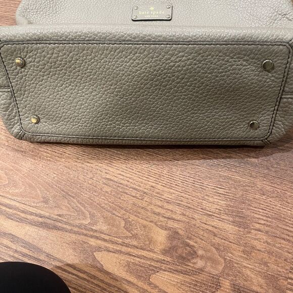 Kate Spade Women Leather Shoulder Bag 
Good pre-owned conditions - Picture 3 of 8